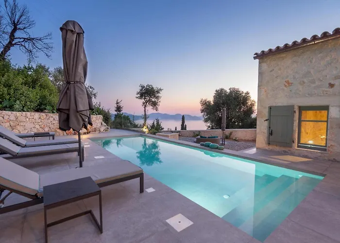 Villa Dafni By Vintage Travel
