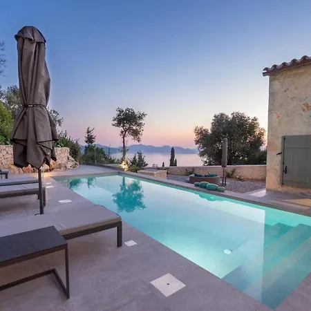 Villa Dafni By Vintage Travel