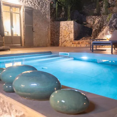 Dafni By Vintage Travel