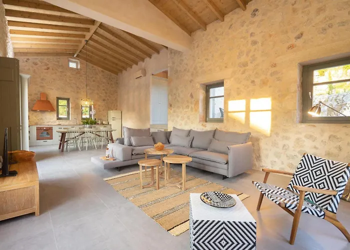 Villa Dafni By Vintage Travel